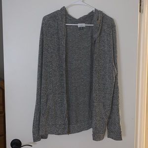 Women’s gray zippered hoodie sweater